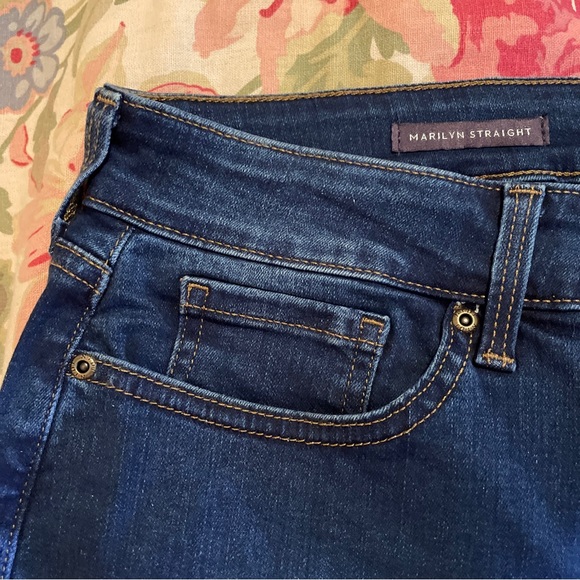 NYDJ Size 16 Jeans Blue Straight Stretch Denim Lift X Tuck Technology $119 NWT - Picture 8 of 16